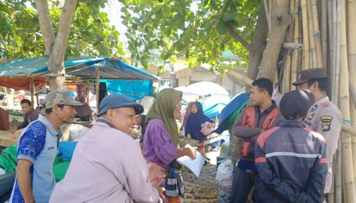 Meningkatkan Keamanan Pilkada: Sosialisasi Kamtibmas di Pasar Umum Gerung