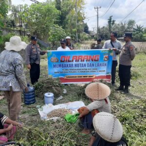 Polsek Labuapi Gencarkan Patroli Cegah Karhutla di Lombok Barat