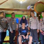 Seksi Kedokteran dan Kesehatan Polres Sumbawa Barat Lakukan Home Visit Kepada Anggota yang Sakit