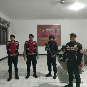 Polres Loteng Rutin Patroli Ke Kantor KPU-Bawaslu Jelang Pilkada 2024