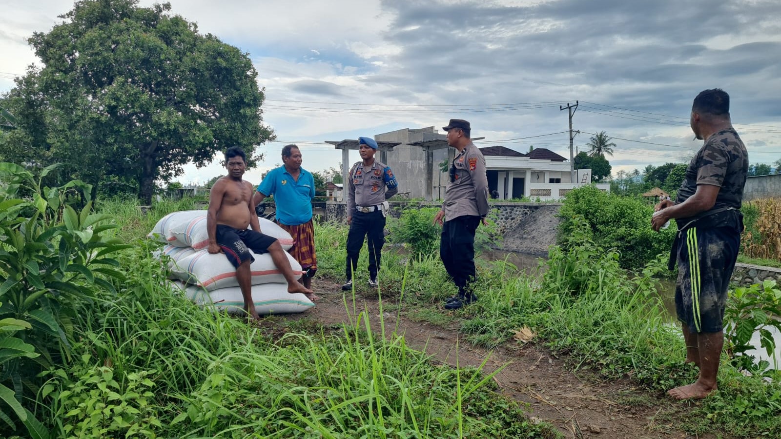 Polsek Kediri Antisipasi Banjir, Lewat Patroli Rutin