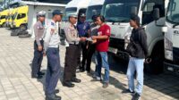 Satlantas Polres Lobar Edukasi Karyawan Shopee tentang Keselamatan Berkendara