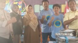 Bhabinkamtibmas Desa Baka Jaya Dampingi Program Makanan Bergizi di SDN 29 Woja