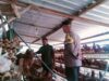 BHABINKAMTIBMAS DESA BENETE EDUKASI WARGA TENTANG BAHAYA TPPO SAAT SAMBANG WARGA
