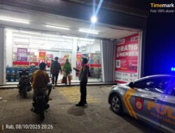 Polsek Labuhan Badas Gelar Patroli ‘Blue Light’, Sasar Objek Vital dan Pemukiman, Cegah 3C