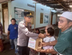 Aksi Humanis Polres Lombok Barat Sentuh Hati Warga Kuranji Dalang