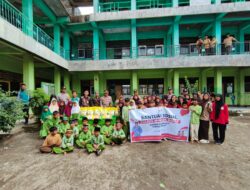 Polres Sumbawa Barat Tebar Kepedulian, Berikan Bansos ke Dua Ponpes di Taliwang