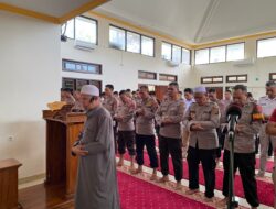 Binrohtal Personel Polres Bima Kota, Laksanakan Salat Gaib untuk Korban Banjir