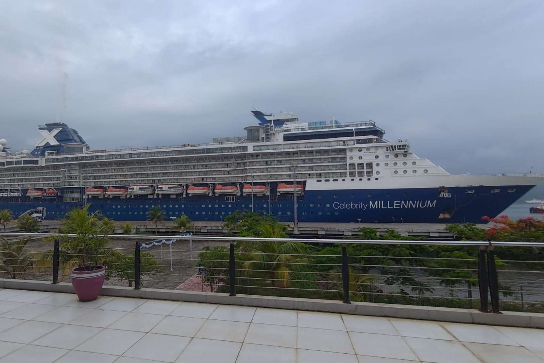 Sinergi Pengamanan Kapal Pesiar di Pelabuhan Gilimas