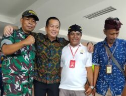 Pelayanan Humanis Babinsa Sambut Ribuan Wisatawan Mancanegara