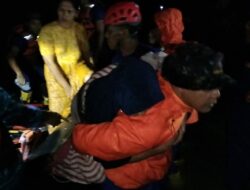 Banjir Susulan di Padang Pariaman, Tim Rescue Korpolairud Evakuasi 250 Warga