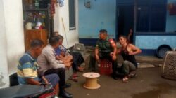 Babinsa dan Polisi Ajak Warga Peteluan Indah Cegah Banjir