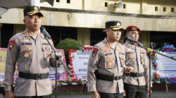Pedang Pora dan Tarian Mbongi Monca Warnai Penyambutan Kapolres Bima AKBP M.Anton Bhayangkara Gaisar S.I.K.M.H