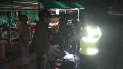 Polsek Jereweh Gelar KRYD di Jalan Lintas Jereweh–Maluk, Antisipasi Gangguan Kamtibmas