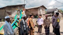 Wujud Empati Polri, Bhabinkamtibmas Polsek Madapangga Laksanakan Sambang Duka