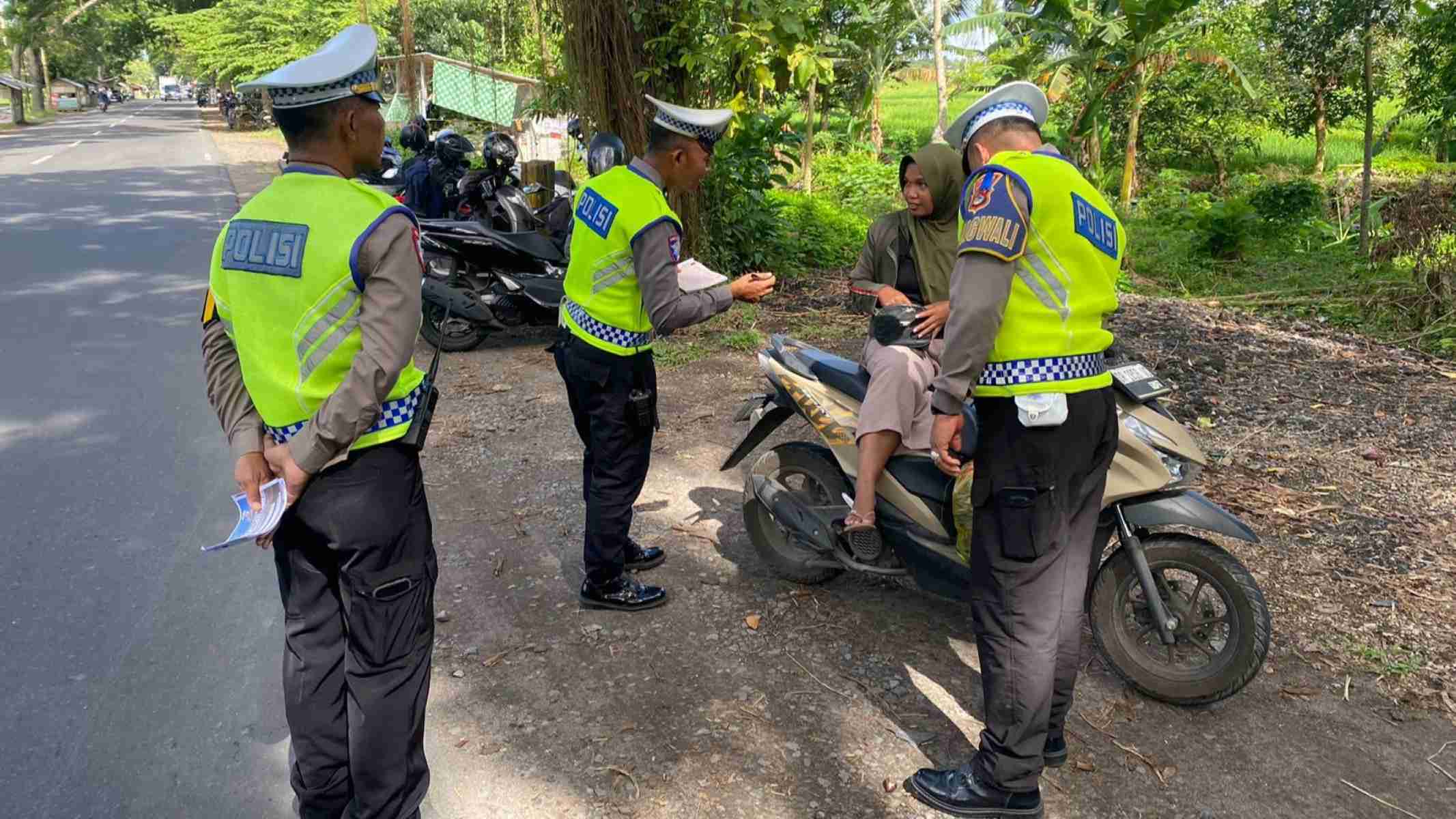 Satlantas Polres Lombok Barat Gelar Operasi di Jalur Kediri