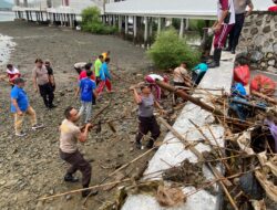 Polres Bima Kota Pimpin Kerja Bakti Dukung Program ASRI Polda NTB di Pantai Amahami