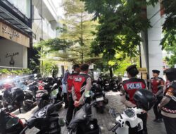 Patroli Humanis Samapta Polda NTB Jaga Keamanan Kawasan Pertokoan dan Pasar di Mataram