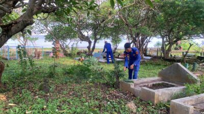 Kerja Bakti Bersama Bersihkan TPU dan Pantai Calabai, Warga Beri Apresiasi Positif
