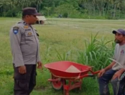 Momen Hangat Polisi dan Petani di Giri Tembesi: Sinergi Kuat Wujudkan Kemandirian Pangan dari Desa