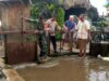 Hujan Deras Rendam Rumah Warga, Babinsa Sigap Bergerak
