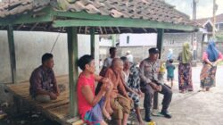 BHABINKAMTIBMAS DESA LABUHAN HAJI SAMBANG WARGA, AJAK JAGA KAMTIBMAS DAN DUKUNG KETAHANAN PANGAN