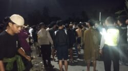 Patroli KRYD Polsek Sakra Timur, Bubarkan Balap Lari di Jalan Utama Saat Ramadhan