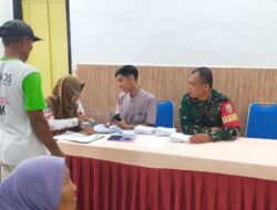 Sentuhan Kepedulian Ramadhan, Babinsa Dampingi Santunan Warga Pejanggik