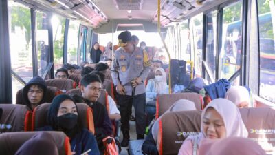 Kapolda NTB Hadiri Pelepasan Mudik Gratis Pemprov NTB