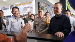 Kapolda NTB Bersama Forkopimda Pantau Arus Mudik di Terminal Mandalika, Pastikan Keamanan Penumpang