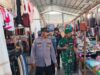 Satgas Preventif Pos PaM Operasi Ketupat Polres Bima Kabupaten Gelar Patroli Humanis di Pasar Tradisional Sila