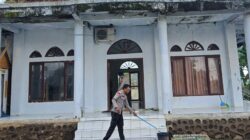 Memakmurkan Masjid, Satpolairud Polres Bima Kabupaten Gelar Bhakti Religi di Masjid Al- Bahri