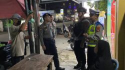 **Personel Pos PAM Maluk Gelar Patroli Dialogis, Imbau Pemuda Jaga Kamtibmas Jelang Idul Fitri 1447 H**