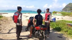 *Patroli Dialogis di Kawasan Wisata, Polsek Sekongkang Imbau Wisatawan Utamakan Keselamatan*