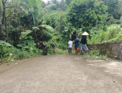 Gotong Royong TNI dan Warga Bangun Harapan Baru