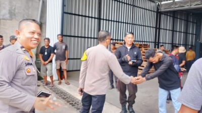 Wakapolres Dompu Cek Penyerapan Jagung di Gudang Bulog Ginte, Pastikan Proses Transparan dan Tertib