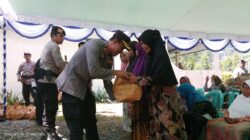 Waka Polres Bima Kota Bersama BMWI Berbagi untuk Masyarakat Kecamatan Wawo