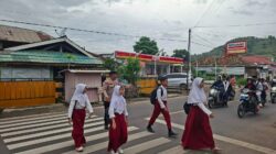 Polsek Rasanae Timur Gelar Rawan Pagi, Antisipasi Kemacetan di Sejumlah Titik