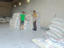 Upaya Polsek Gerung Jaga Stabilitas Distribusi Jagung Lokal