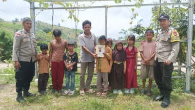 Sentuhan Kasih di Pelosok Sekotong: Kapolres Lombok Barat Kirim Bantuan Spesial untuk Anak Yatim Piatu