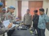 POLRES SUMBAWA BARAT MELAKSANAKAN PENGECEKAN ADMINISTRASI SENPI