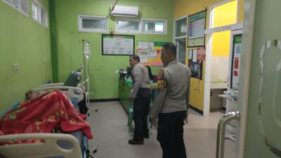 LakaLantas Ganda, Satu Orang Meninggal Dunia Polsek Bolo Lakukan Evakuasi Korban