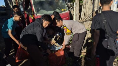 Polres Bima Kota Laksanakan Revitalisasi Lingkungan, Gotong Royong Sepanjang Jalan R.E. Martadinata