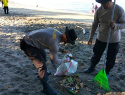 Polri dan Muspika Sulap Wajah Pantai Locco Senggigi Jadi Lebih Asri Pagi Ini