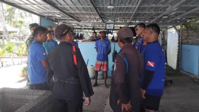 Sat Polairud Polres Lombok Barat Jaga Keamanan Pantai Senggigi