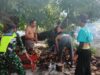TNI dan Warga Bersihkan Pantai Gili Genting Sekotong