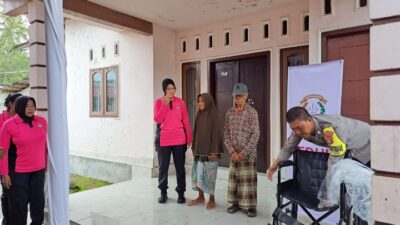Aksi Nyata Bhayangkari NTB di Lombok Timur: Bantuan Kursi Roda hingga Program Sosial
