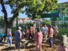 Gotong Royong Babinsa dan Warga Rawat Pemakaman Keramat