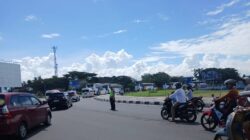 Sat Lantas Polres Lombok Barat Kawal Rombongan Haji