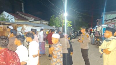 Polsek Rasanae Timur Amankan Tausiah Akbar Habib Bahar Bin Smith di Lapangan Sebali